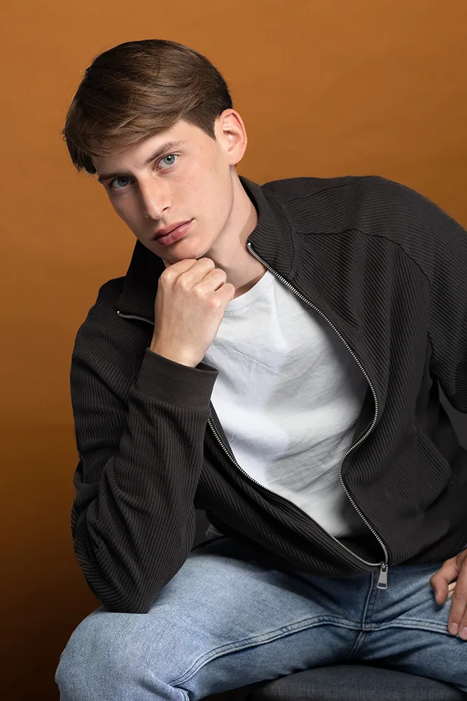 Model 284 - Image 3